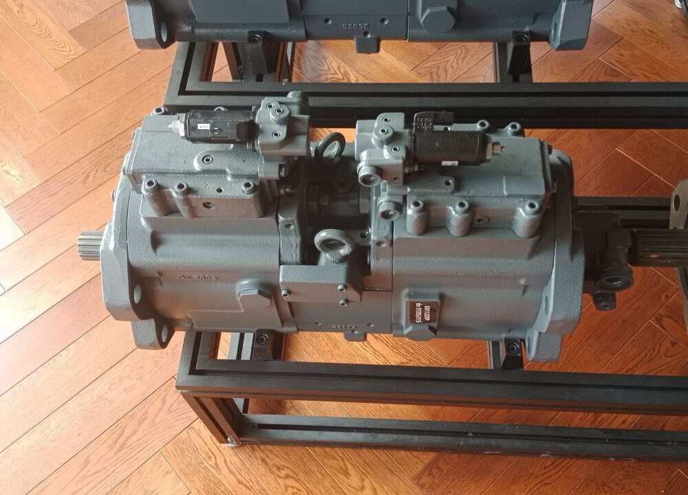 Главный гидравлический насос Sany SY205 SY215 K3V112DTP1N9R-0E11-AV Главный гидравлический насос Sany SY205 SY215 K3V112DTP1N9R-0E11-AV